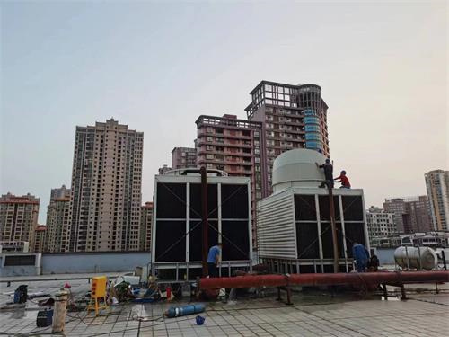 工業(yè)型冷卻塔如何降低噪音,華信工業(yè)冷卻塔